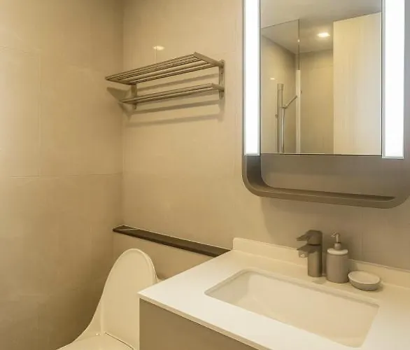The One Luxury - Asoke Apartment *